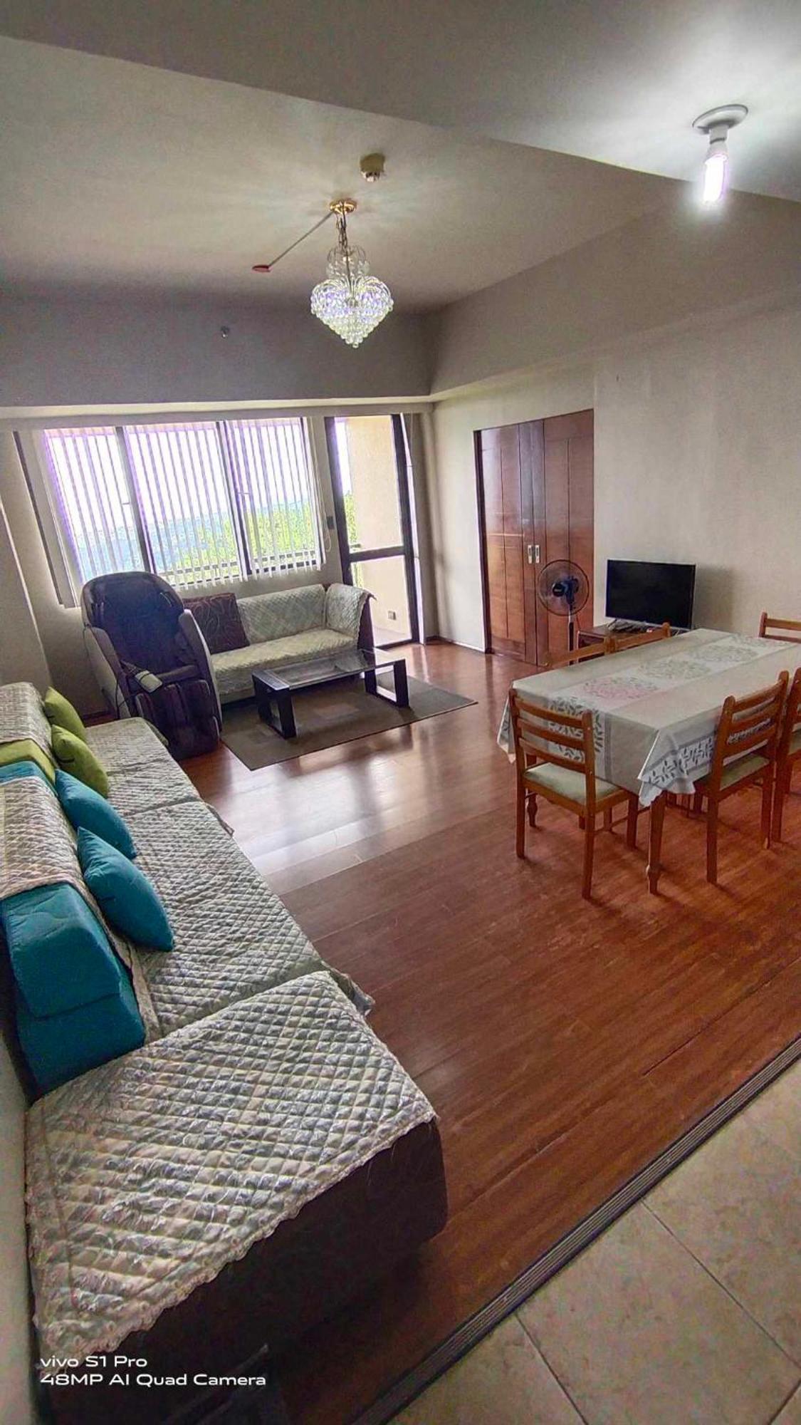 Splendido Tagagtay Taal Lake Staycation Free Parking Netflix No Free Pool 따가이따이 외부 사진