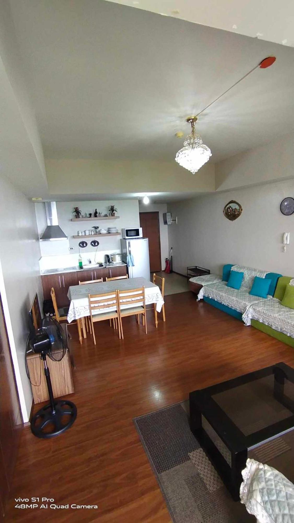 Splendido Tagagtay Taal Lake Staycation Free Parking Netflix No Free Pool 따가이따이 외부 사진